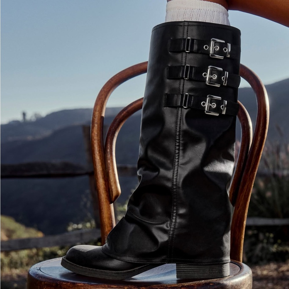 Robbie Knee High Boots